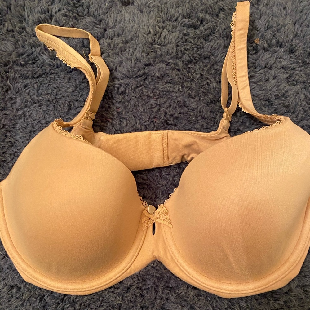 Body by Victoria Lined Demi 34D bra